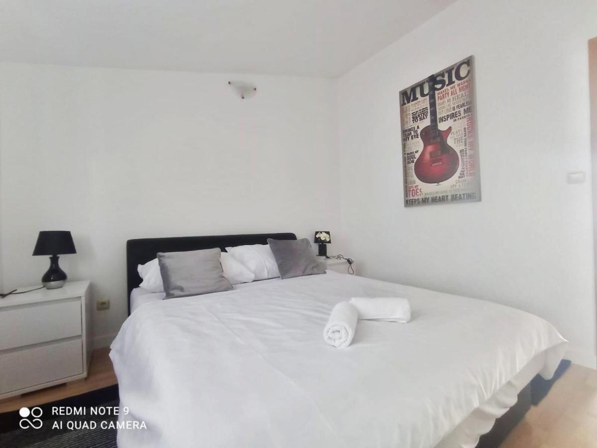 Apartman Mia With Pool1 Spalato Esterno foto